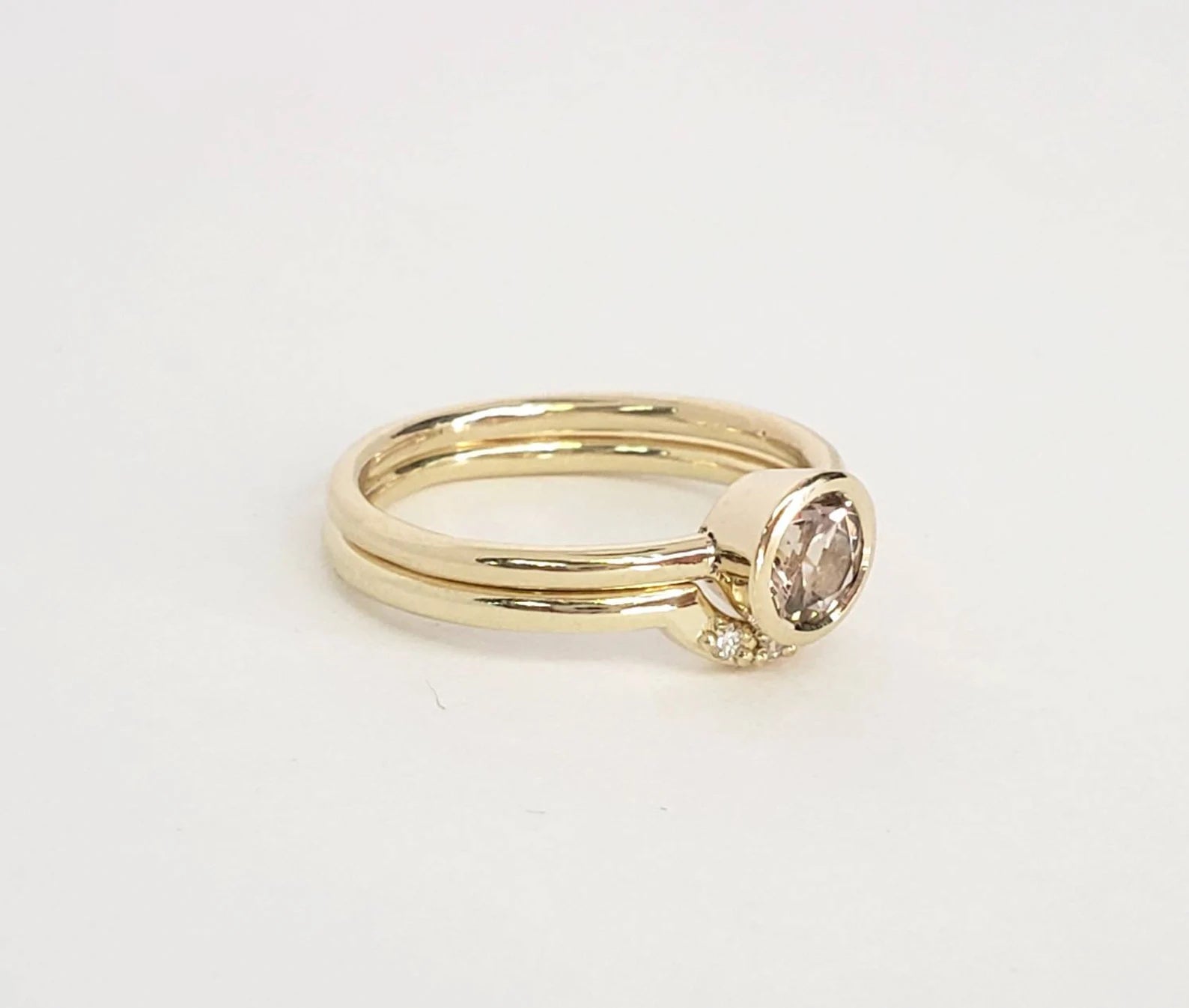 Bague de fiançailles en morganite sertie d'une pierre précieuse et d'une alliance en diamants assortie – Or massif 10 carats, 14 carats ou 18 carats, jaune, rose ou blanc