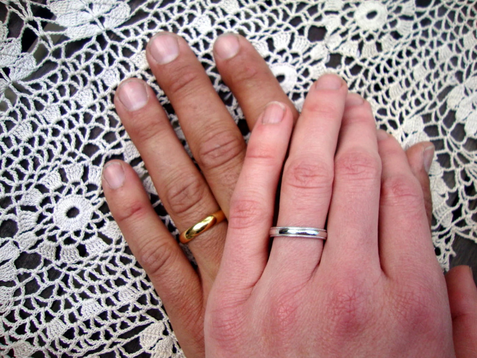 Alliance en or massif 22 carats – Design classique avec gravure intérieure personnalisée