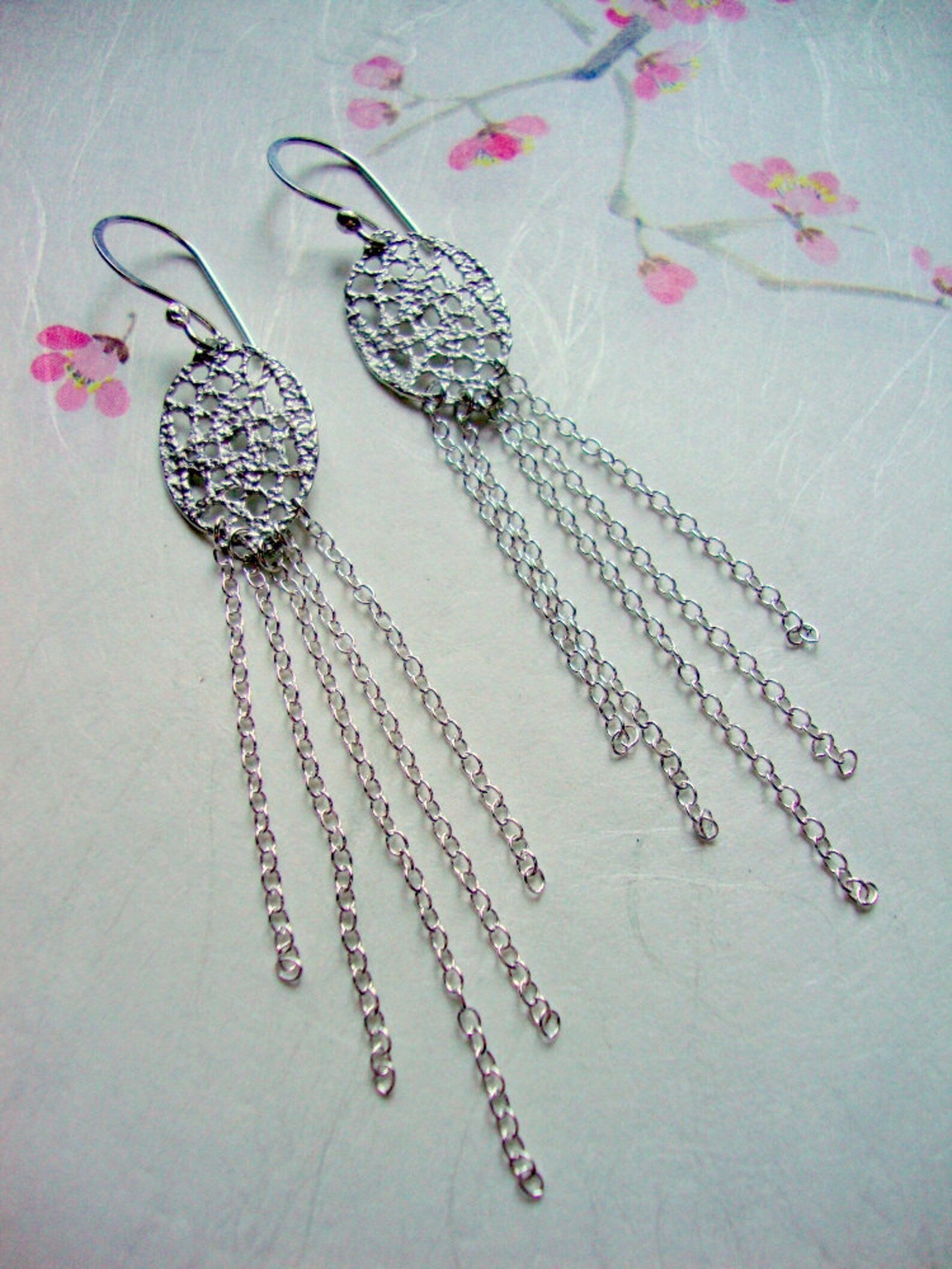 Boucles d'oreilles pendantes en dentelle avec franges en chaîne en argent sterling
