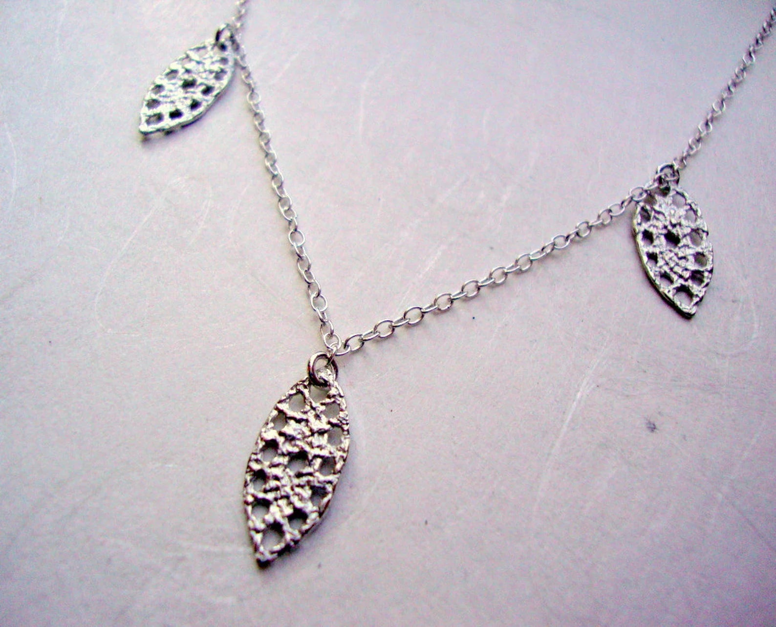 Collier en dentelle pour femme en argent sterling – Cadeau élégant pour elle