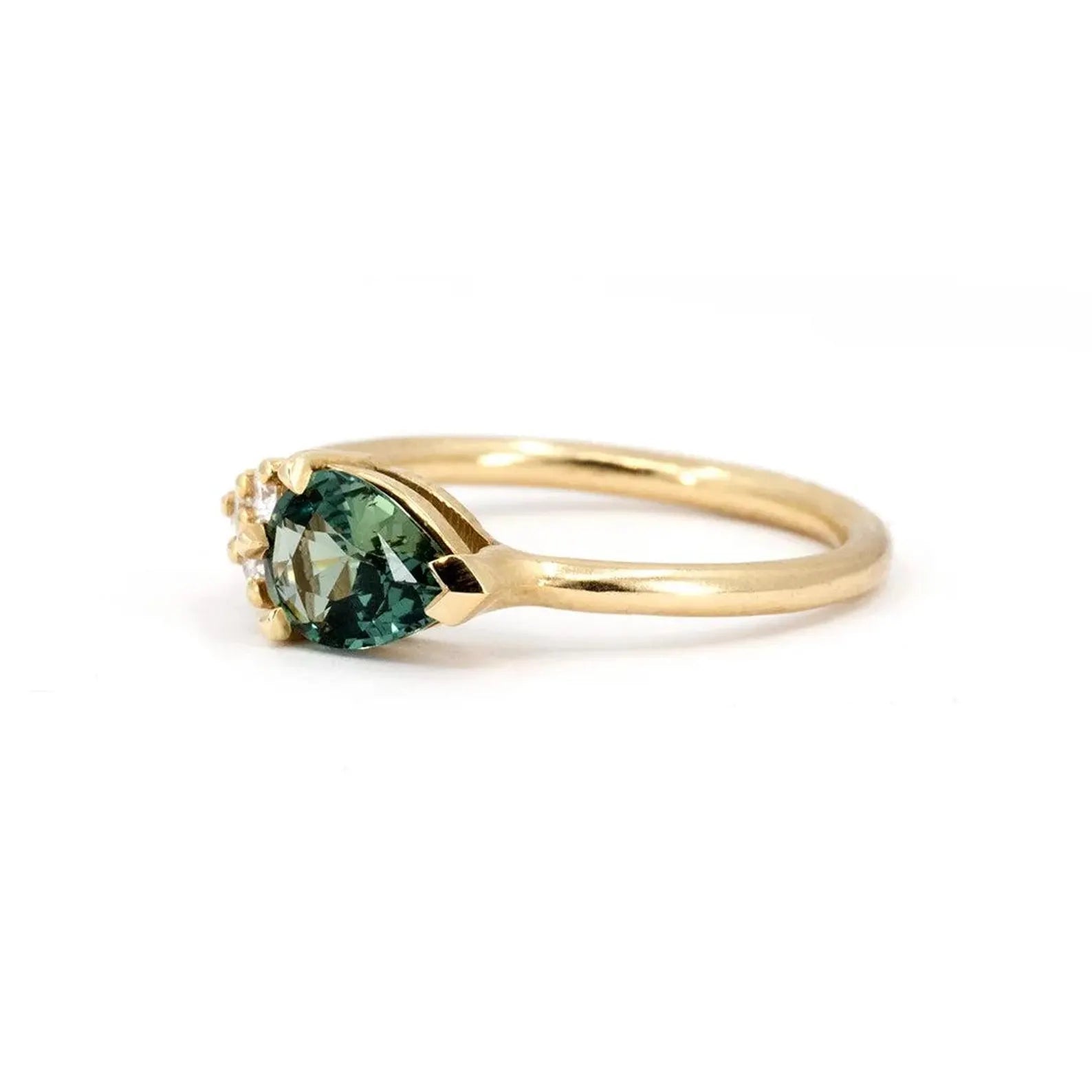 Bague en saphir bleu sarcelle taille poire avec grappe de diamants sur le côté – Or massif 10 carats, 14 carats ou 18 carats, jaune, rose ou blanc